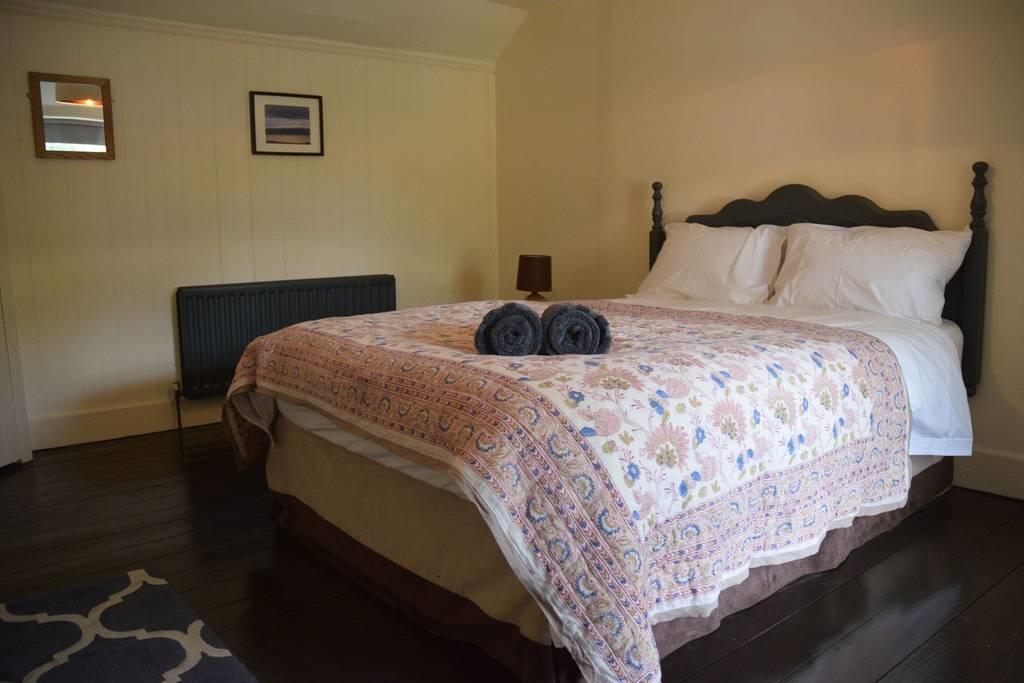 Mackinnon Cottage - 3 Bedroom Cottage Broadford (Isle of Skye) Exterior photo